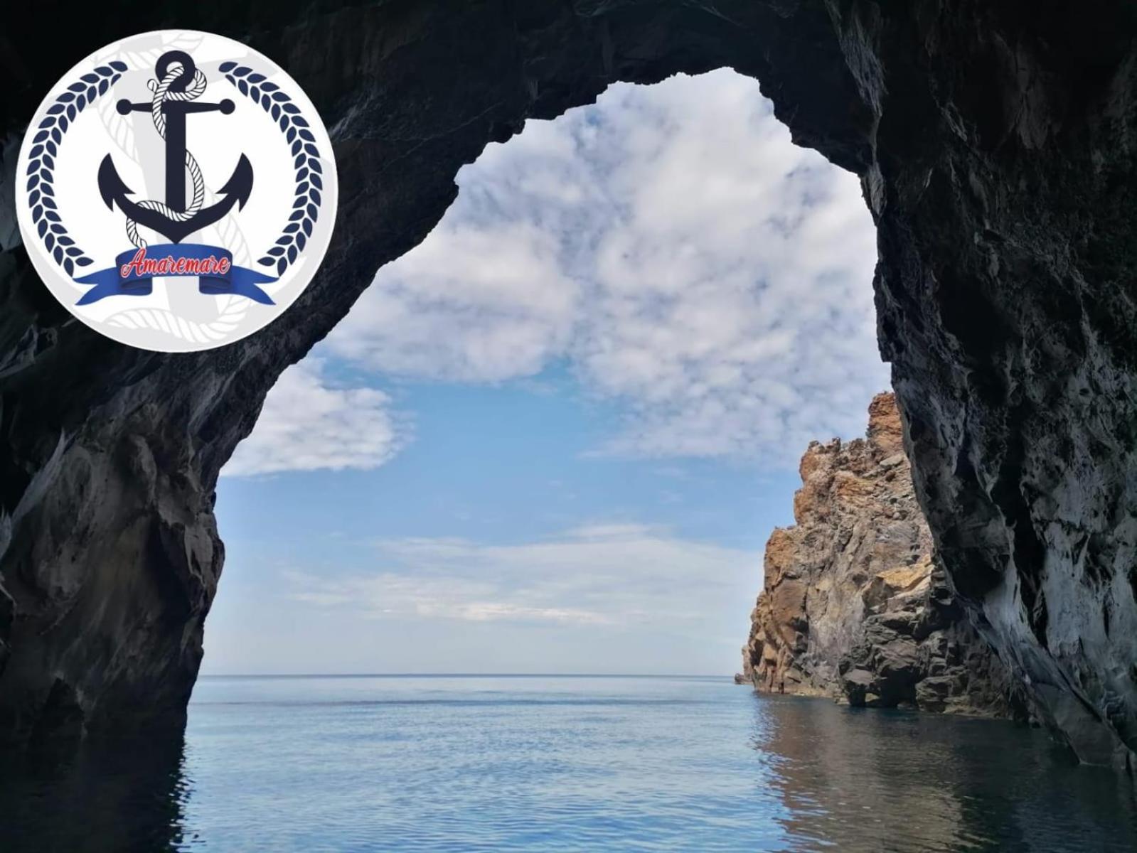 "Appartamento Del Mare Gliaca" Con Vista Isole Eolie,Ampia Terrazza,Wifi E Parcheggio Privato Gratuito Piraino Buitenkant foto
