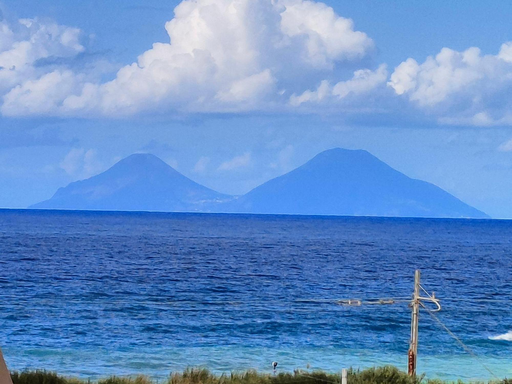 "Appartamento Del Mare Gliaca" Con Vista Isole Eolie,Ampia Terrazza,Wifi E Parcheggio Privato Gratuito Piraino Buitenkant foto