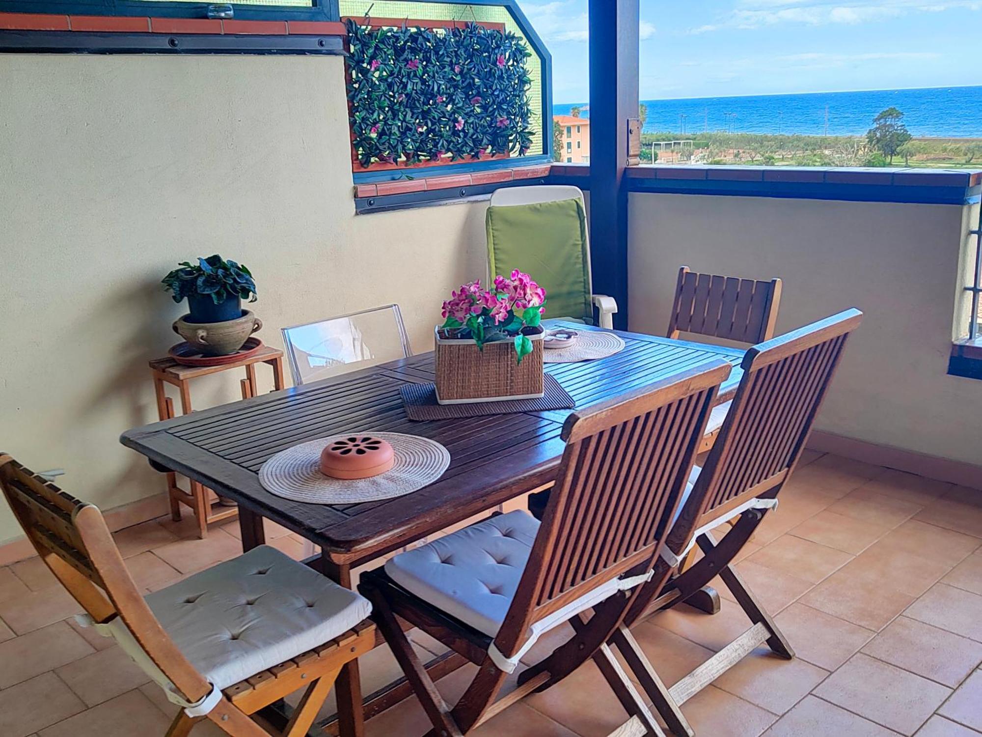 "Appartamento Del Mare Gliaca" Con Vista Isole Eolie,Ampia Terrazza,Wifi E Parcheggio Privato Gratuito Piraino Buitenkant foto
